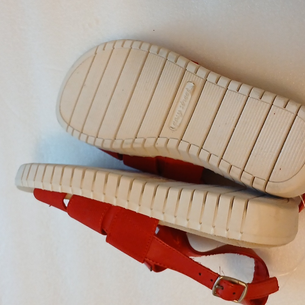 Sandals - Picture 5 of 5